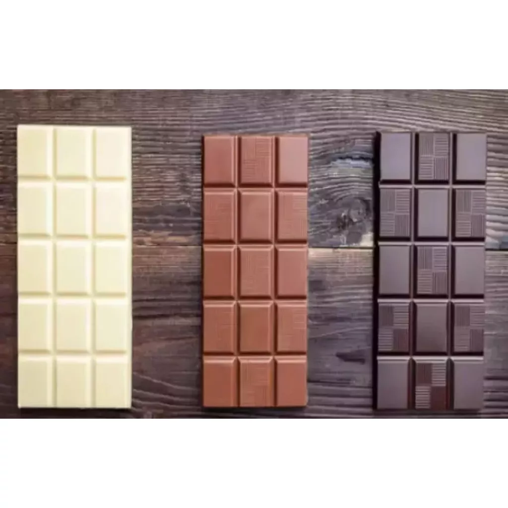 Chocolate Block 1 kg – Brown, White & Dark (Couverture)