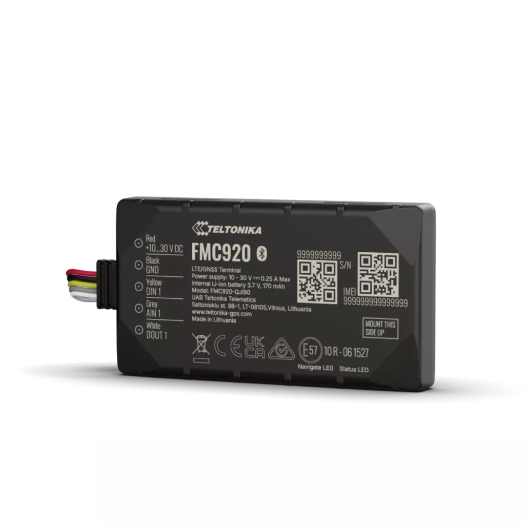 European tracking device with weight sensor for trucks + connection port