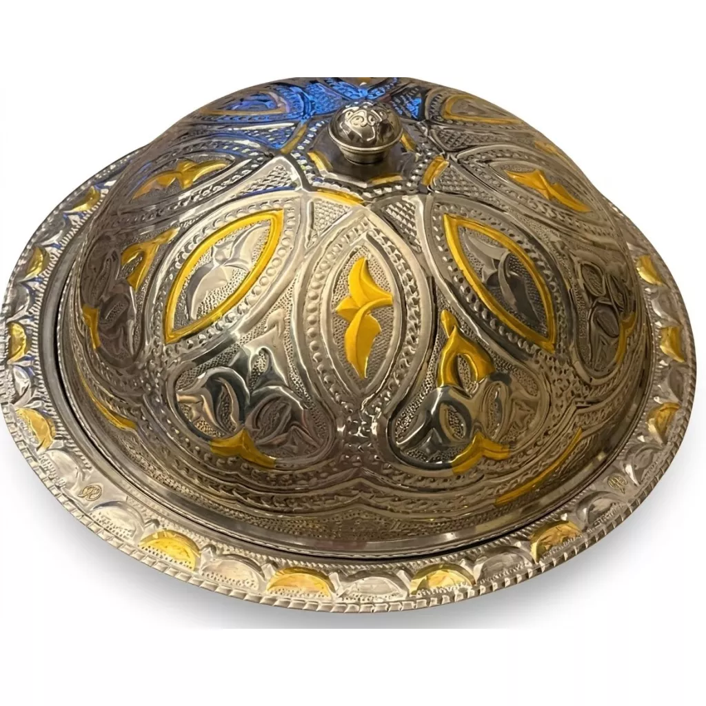 STAINLESS STEEL OOZY  ROUND WITH  DECORATIVE LID & GOLD PLATED